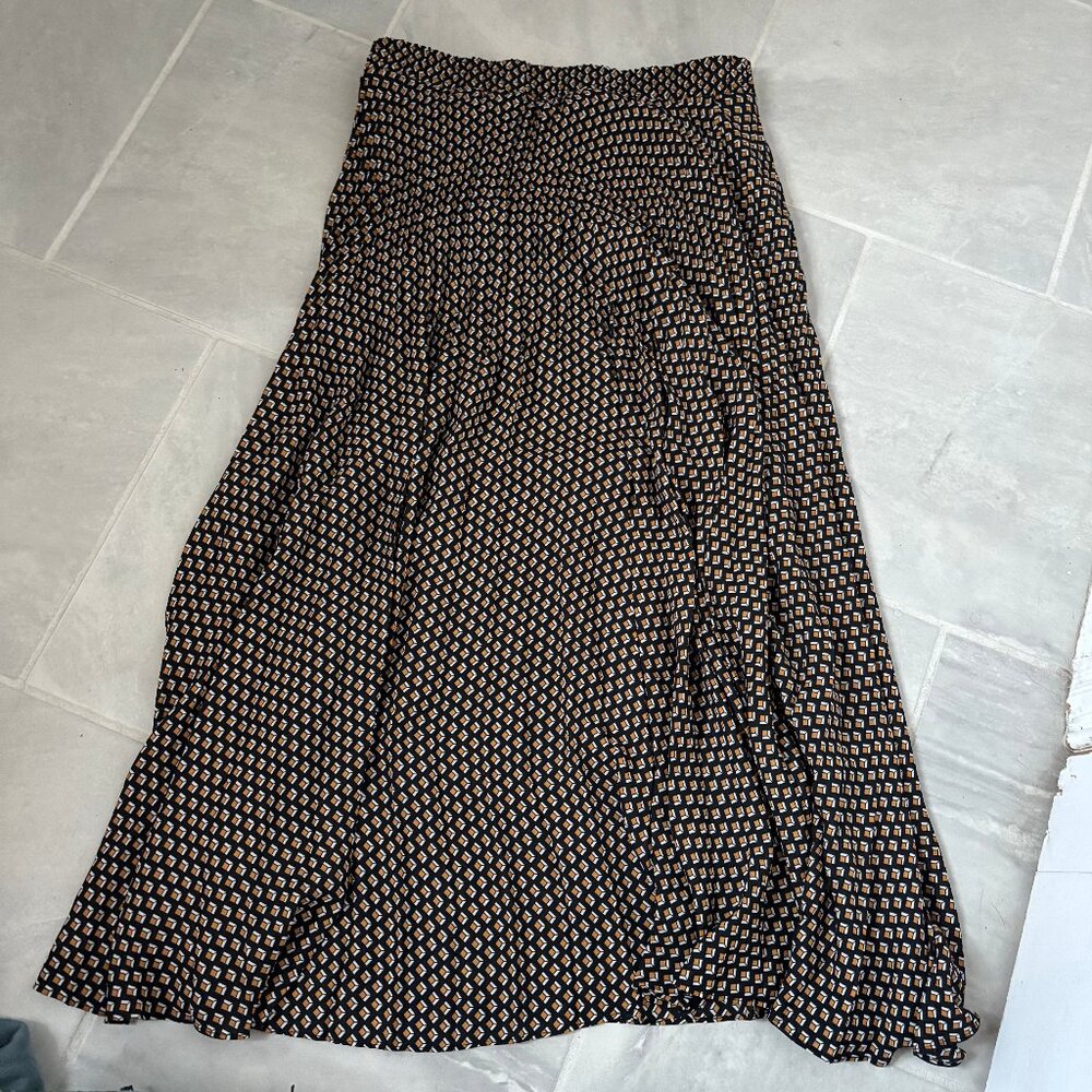 maxi patterned skirt